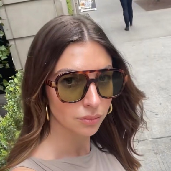 Tortoise Shell Sunglasses - Picture 5 of 5